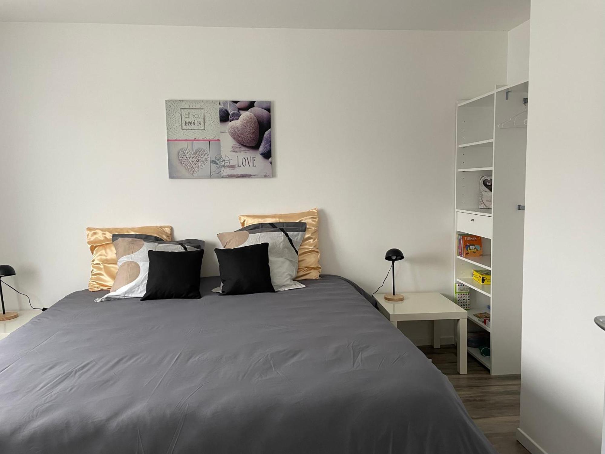 Le De Charlotte Apartment *